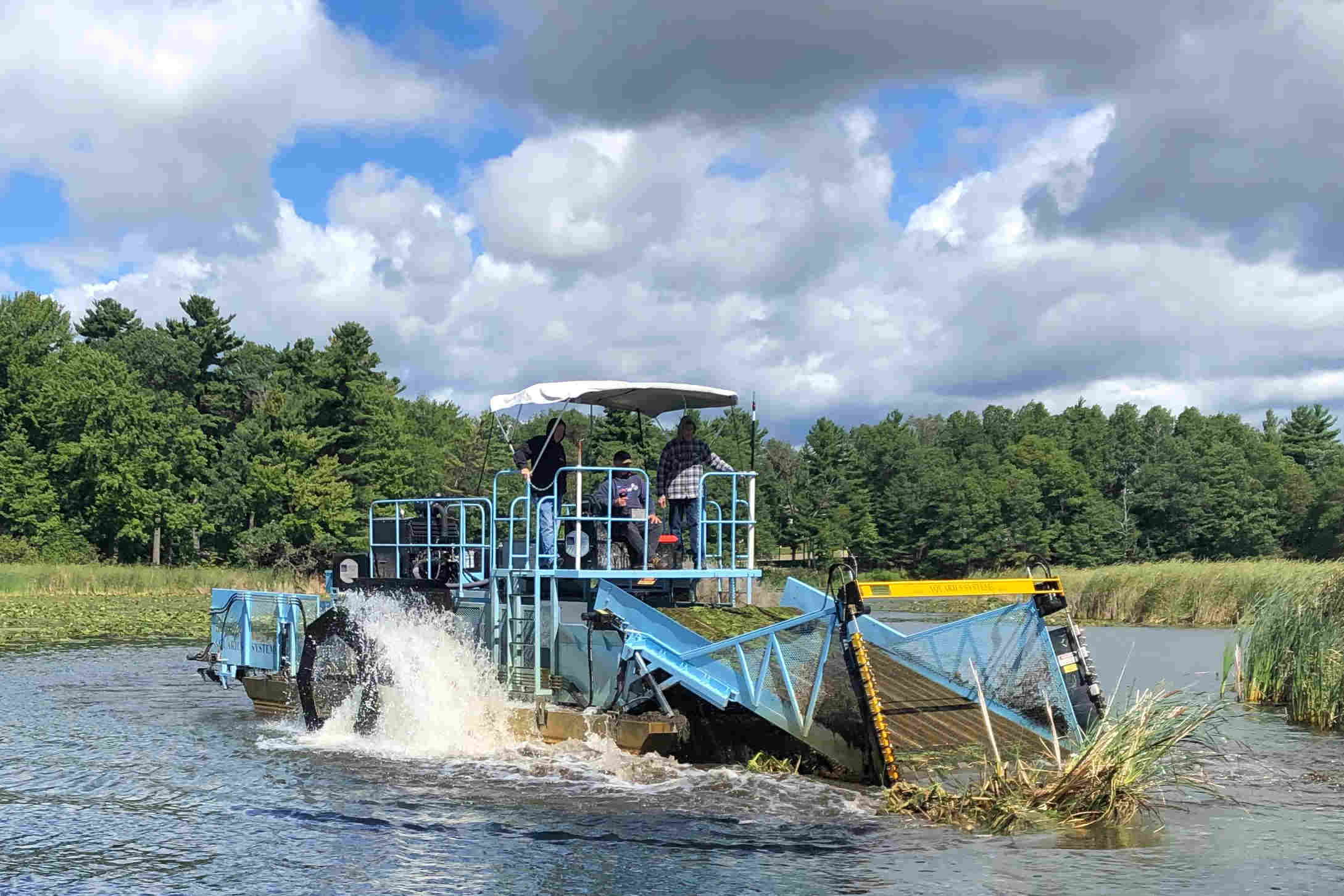 River Channel Dredging Effective Methods to Remove Aquatic Weeds and Recommended Machinery